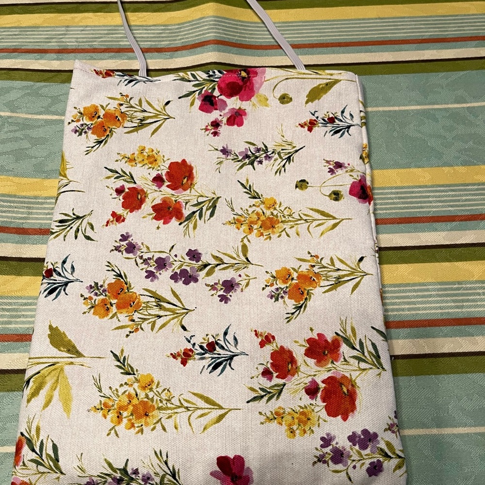 Floral Canvas  car trash bag - White with Multicolor Flowers